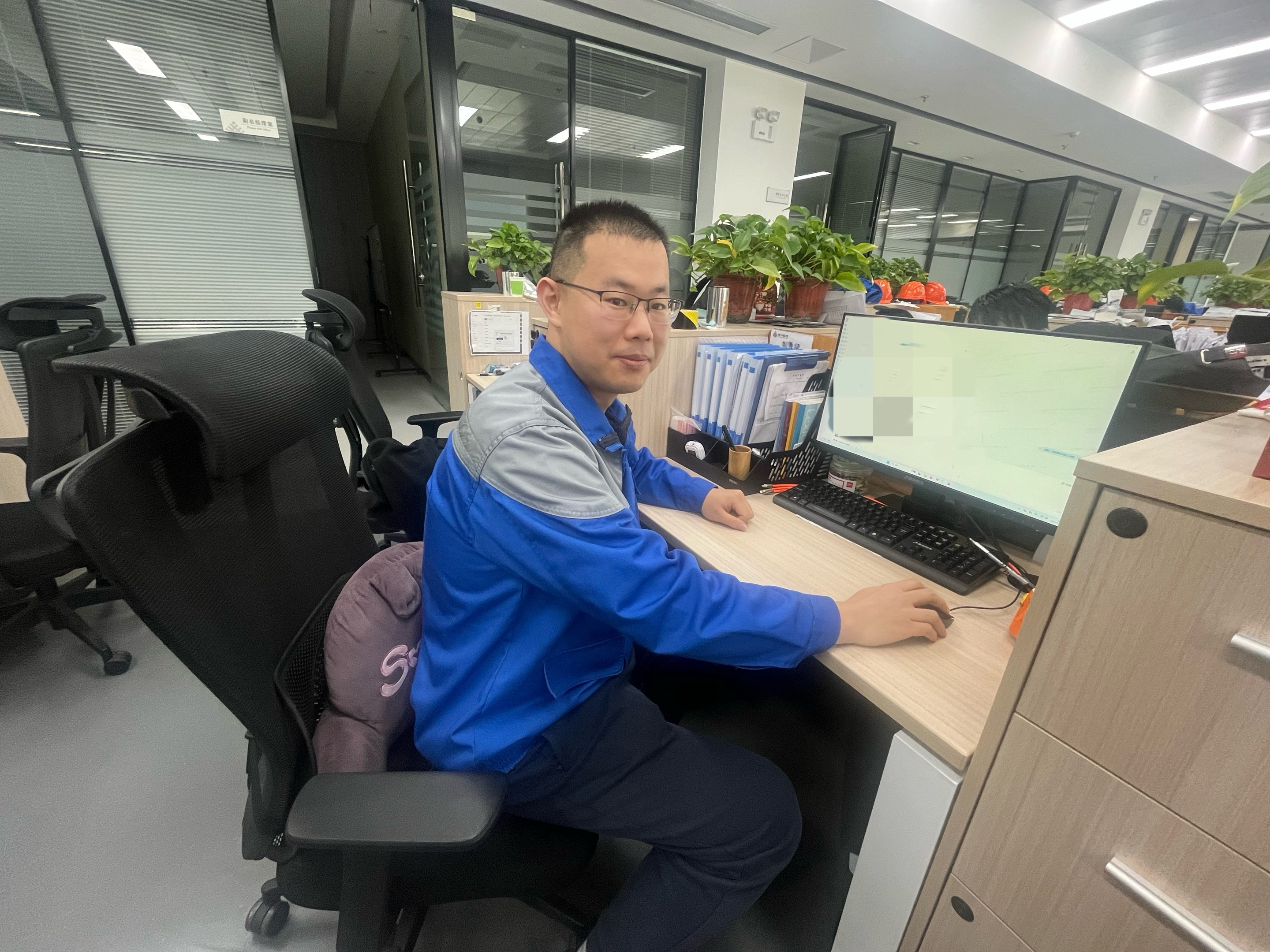 胡貽僧工作照.jpg